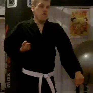Gedan Barai lower block in karate